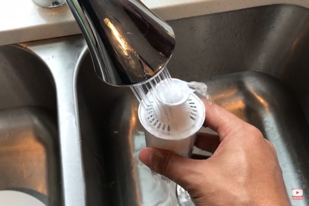 Best Tips To Use Vinegar To Clean Water Dispenser?